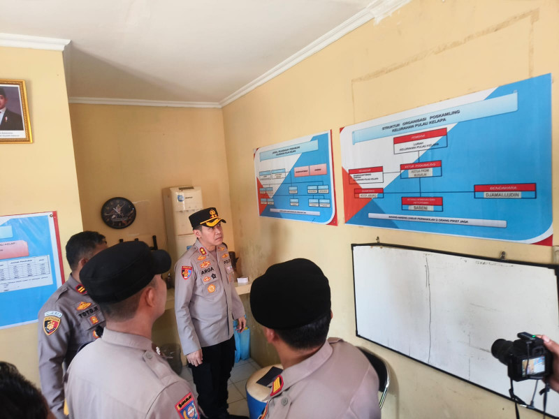 Kapolres Kepulauan Seribu Tinjau Poskamling di Wilayah Utara, Dorong Program Jaga Jakarta untuk Hidupkan Kembali Ronda Malam dan Cegah Kejahatan di Pulau