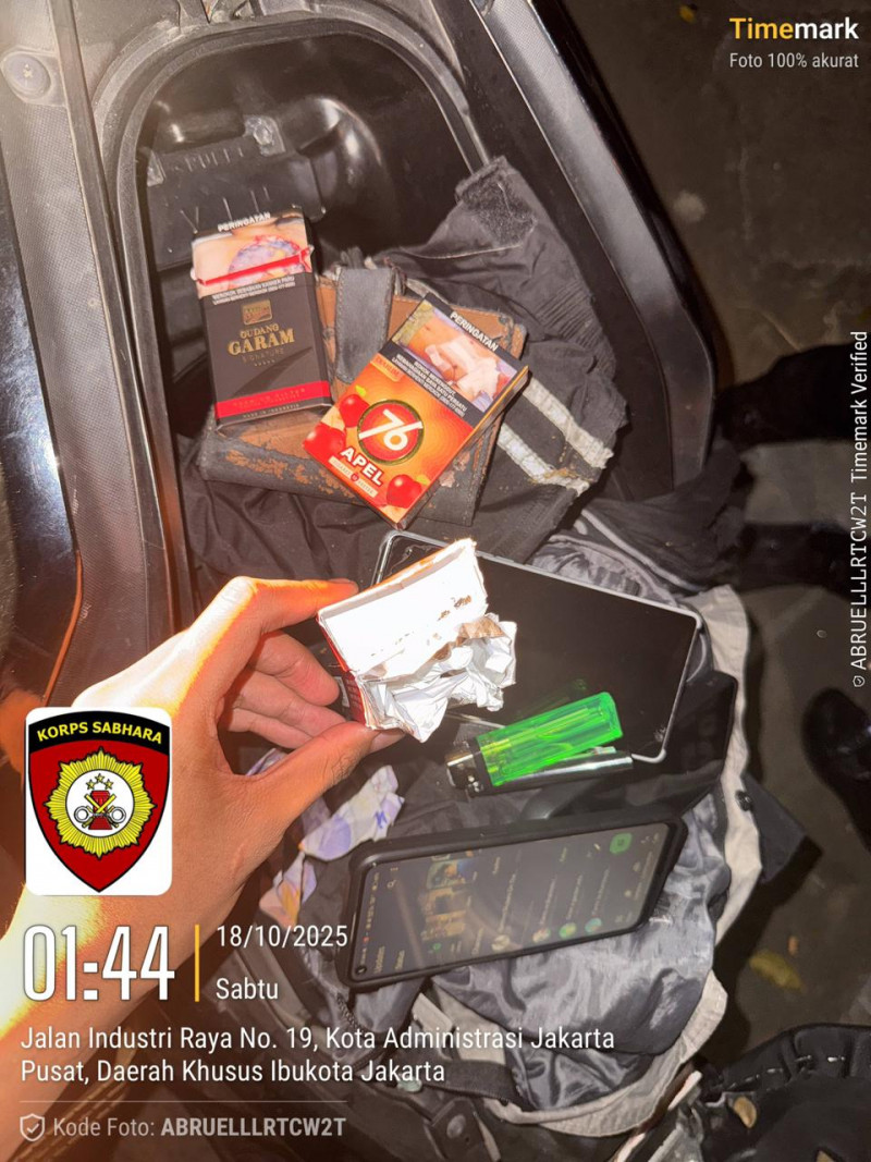 Polres Metro Jakarta Pusat Amankan 15 Remaja Tawuran, Sajam dan Ganja Disita