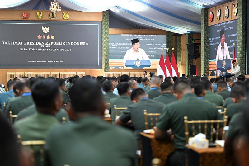 Panglima TNI Dampingi Presiden Berikan Taklimat kepada 1.500 Komandan Satuan TNI di Unhan Bogor