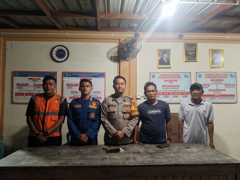 Patroli Malam Jakarta On The Spot di Pulau Pari, Polisi Ajak Warga Aktif Jaga Kamtibmas dan Manfaatkan Layanan 110