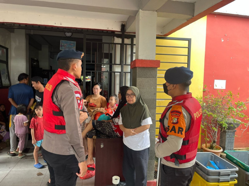 Brimob Polda Metro Jaya: Siaga, Peduli, dan Hadir untuk Masyarakat