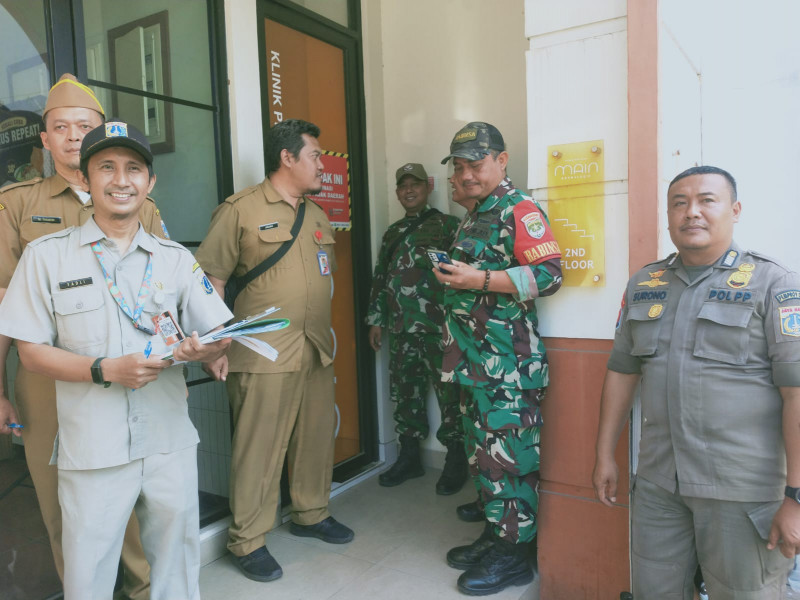 Pengamanan Pemasangan Tanda Objek Pajak Daerah di Penjaringan Berjalan Aman, Polisi Pastikan Kegiatan Kondusif