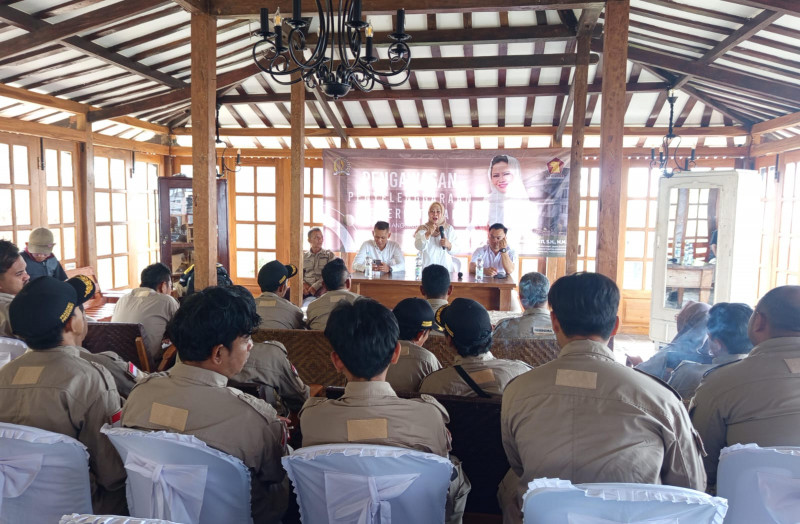 Tina Wiryawati: Laskar Gerindra Harus Hadir dan Kawal Program Pemerintah di Tengah Masyarakat