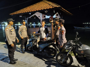 Jakarta On The Spot, Polsek Kepulauan Seribu Utara Sosialisasikan Layanan Polisi 110 kepada Warga