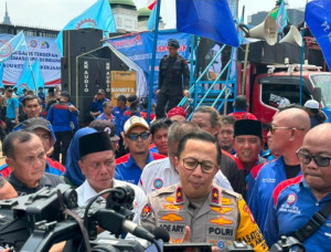 Polda Metro Jaya Pastikan Aksi Buruh di DPR Berjalan Aman dan Humanis