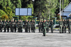 Dandim 1710/Mimika Pimpin Upacara 17-an, Tekankan Kewaspadaan dan Sampaikan Amanat Kasad