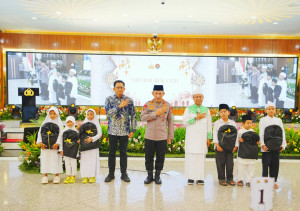 Bagikan Takjil dan Buka Puasa Bersama Bareng Insan Pers, Kapolri: Suara Media Suara Publik
