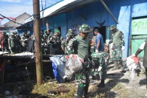 Kodim 1710/Mimika Gelar Aksi Bersih Pasar Sentral Timika