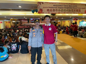 Ribuan Warga Terima Bingkisan Cinta Kasih Imlek di Pademangan, Polisi Pastikan Kegiatan Aman dan Kondusif