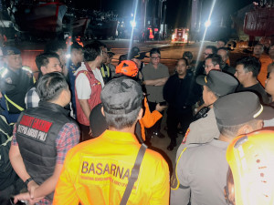 Kapal KN SAR Ramawijaya Terbakar di Galangan Muara Baru, Polisi Selidiki Penyebab Kebakaran