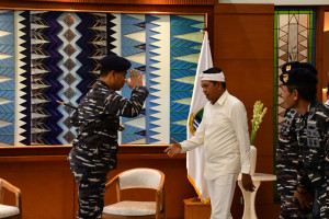 Tingkatkan Sinergitas Dengan Pemerintah Daerah Komandan Lanal Bandung Laksanakan Courtesy Call (CC) Ke Gubernur Jawa Barat