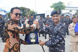 Menjelang Hari Raya Idul Fitri 1447 H, Lanal Bintan Bagikan Paket Lebaran Secara Serentak