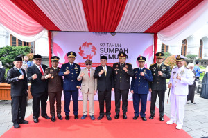 Komandan Lanal Bandung Hadiri Upacara Peringatan Hari Sumpah Pemuda Ke 97 Tahun 2025