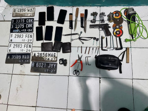 Komplotan Curanmor Tangerang Dibekuk, Polisi Sita Airsoft Gun dan Senjata Tajam
