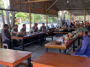 Kapolres Kepulauan Seribu Gelar Jumat Curhat Dalam Operasi Ketupat Jaya 2026 di Pulau Tidung, Perkuat Sinergi Kamtibmas dan Pelayanan Masyarakat