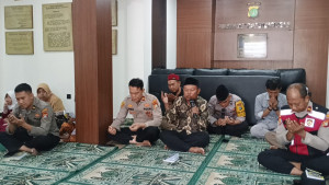 Polsek Metro Penjaringan Gelar Tasyakuran dan Santunan Anak Yatim di Aula Bhakti Satria