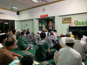 Taraweh Keliling di Koja, Polres Metro Jakarta Utara Ajak Warga Perkuat Kamtibmas Selama Ramadhan