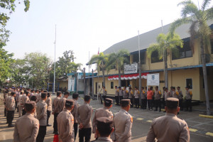 Kapolres Kepulauan Seribu Tekankan Jaga Nama Baik Polri dan Sukseskan Program Jaga Jakarta+