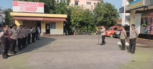 Polsek Koja Gelar Apel Pengamanan Gereja, Pastikan Ibadah Natal Berjalan Aman dan Kondusif