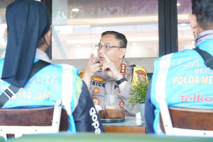Kapolres Metro Jakarta Utara Ajak Komunitas Ojol Kelapa Gading Jaga Kondusivitas Wilayah