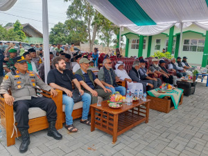 Kapolsek Cabangbungin Hadiri Peresmian Ponpes Misbahul Falah 3