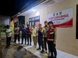 Polsek Kepulauan Seribu Utara Gelar Pengecekan Pos Kamling Bersama 3 Pilar, Pastikan Aman dan Kondusif