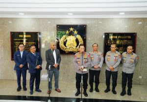 Terima Sertifikat IBDP SMA KTB, Kapolri: Cetak Generasi Muda untuk Wujudkan Indonesia Emas 2045