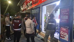 Polsek Kepulauan Seribu Utara Gelar Patroli Malam Gabungan, Perkuat Siskamling Cegah Guantibmas