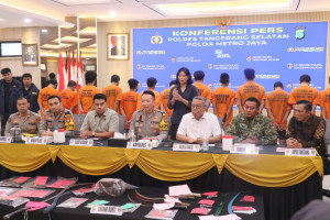 Kapolres Tangsel : Siskamling Terpadu Efektif dalam Upaya Mencegah Kejahatan dan Membantu Kepolisian Mengamankan Pelaku Kejahatan (Preventif Strike)