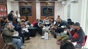 Kapolsek Metro Penjaringan Beri Kejutan HPN ke 80 untuk Jurnalis Jakarta Utara