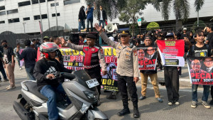 Polsek Koja Pastikan Pengamanan Berjalan Tertib dan Kondusif, Aksi GERAK BUMN di Pelindo Tower