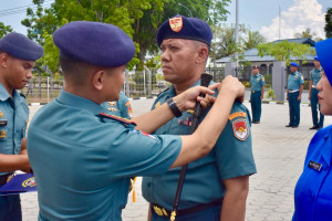 Pengabdian Yang Diapresiasi, Danlanal Bintan Pimpin Upacara Kenaikan Pangkat Prajurit