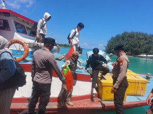 Pengamanan Strong Point Hari Ini, Polres Kepulauan Seribu Pastikan Aktivitas Dermaga Aman dan Terkendali