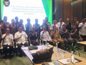 Danlanal Bintan Hadiri Rapat Kordinasi dan Analis Kesiapsiagaan Kepri Terhadap Dampak Dari Konflik Regional di Laut Natuna