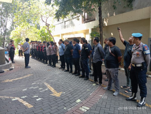 Polisi Siagakan 53 Personel Amankan Aksi Unras Eks Karyawan Megah Asia di Penjaringan