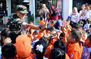 Tanamkan Karakter Sejak Hari Pertama, MPLS Sekolah Angkasa Lanud Sjamsudin Noor Diwarnai Keceriaan dan Semangat Belajar