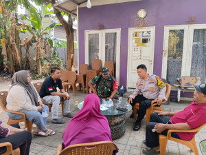 Jakarta On The Spot, Bhabinkamtibmas Jatiasih Serap Aspirasi Warga Selesaikan Permasalahan
