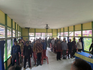 Panglima TNI Salurkan Bantuan dan Perkuat Pencegahan Karhutla di Sambas