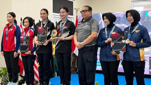 Brimob Polda Metro Jaya Torehkan Prestasi Gemilang di Kejurnas Indoor Skydiving Dankorbrimob Cup ll - 2025