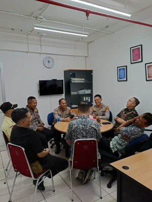 Polsek Metro Penjaringan Gelar Jaga Jakarta On The Spot di Green Bay, Warga Diingatkan Waspada Tawuran