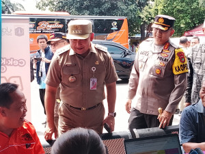 Kapolres Metro Jakarta Utara Bersama Forkopimko Cek Kesehatan Sopir di Terminal Tanjung Priok