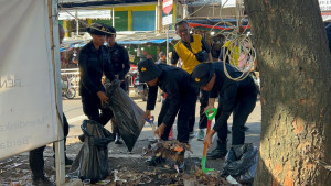 Brimob Polda Metro Jaya Bersihkan Pasar Ciputat, Lingkungan Sehat dan Aktivitas Warga Lebih Nyaman