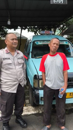 Titipkan Kendaraan Mikrolet 06 di Polsek Ciracas, Jakarta Timur, Warga Sampaikan Apresiasi kepada Polda Metro Jaya