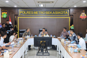 Kunjungan Delegasi HTIIL Kepolisian Jepang ke Polres Metro Bekasi Kota