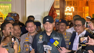 Polisi Temukan Brankas Berisi Valas Saat Geledah Kafe di Cipete