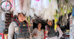 Hadirkan Rasa Aman, Tim Perintis Presisi Polres Metro Bekasi Kota Gencarkan Patroli Dialogis di Harapan Indah