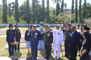 TNI Prima, Rakyat Sejahtera, Ziarah Penuh Hikmah Kodaeral X Sambut HUT Ke 80 TNI
