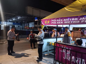 Jaga Jakarta, Jaga Lingkungan: Polsek Metro Penjaringan Intensifkan KRYD Antisipasi Tawuran dan Kejahatan Jalanan