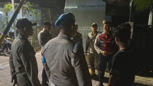 Patroli Gabungan Malam Polsek Kepulauan Seribu Selatan Intensifkan Sosialisasi Layanan 110 dan Antisipasi Guantibmas