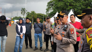 Polsek Pademangan Gelar Apel Malam Kedua Gesrek Festival 2025 Memanas, 43 Personel Polri Siaga Penuh di Ancol